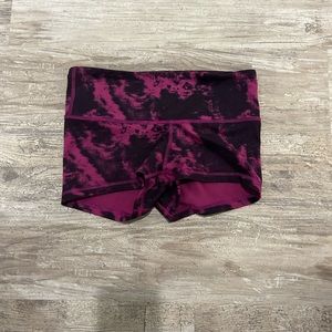 Lululemon 4 compression shorts (spandex) magenta/black
